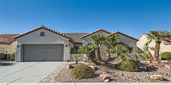 2372 Perrysburg Drive