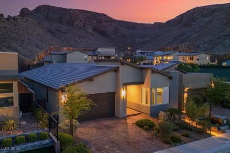 1933 Canyon Highlands Drive