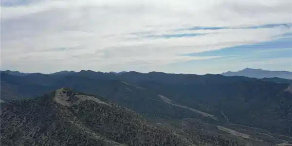Image 4: View of mountain background
