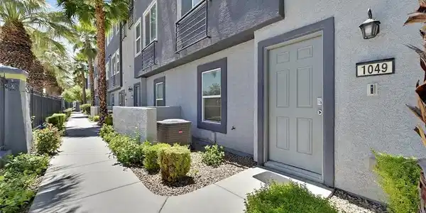 Image 2: This modern townhome offers convenient living with