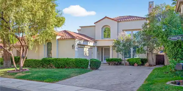 8389 Turtle Creek Circle