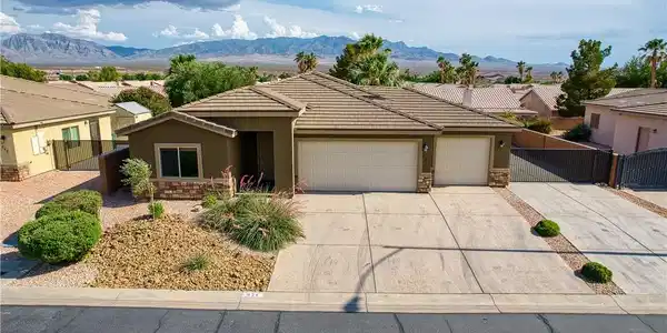 854 Santa Maria Way