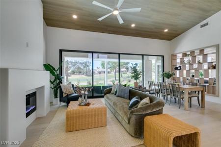 9425 Villa Ridge Drive