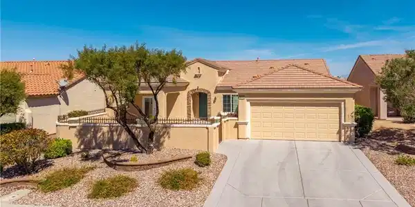 2219 Sawtooth Mountain Drive