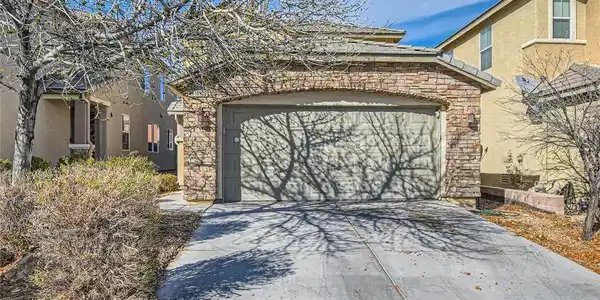 10106 Hollis Mountain Avenue