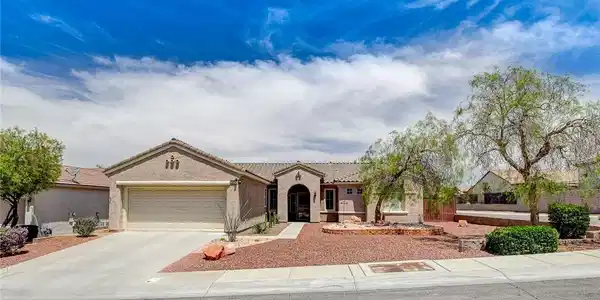 2804 Sapphire Desert Drive