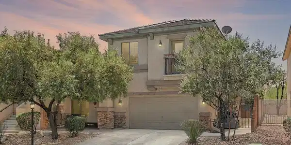 9105 Picket Fence Avenue