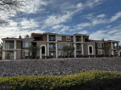 2900 Sunridge Heights Parkway