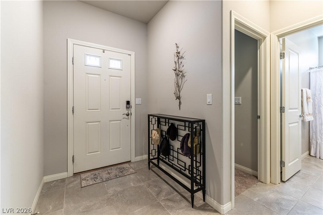 Image 3: Foyer