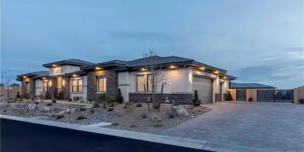 9525 Ponderay Court