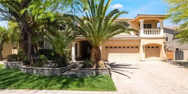 11237 Campsie Fells Court