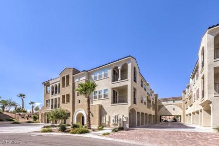 2555 Hampton Road