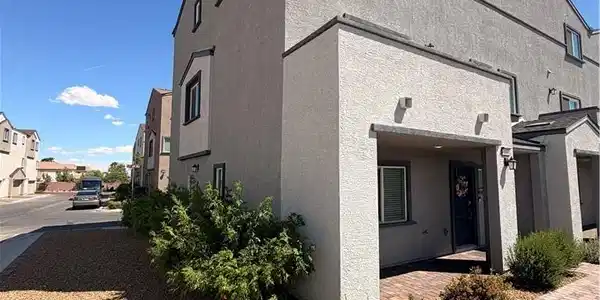 3557 Grigio Street