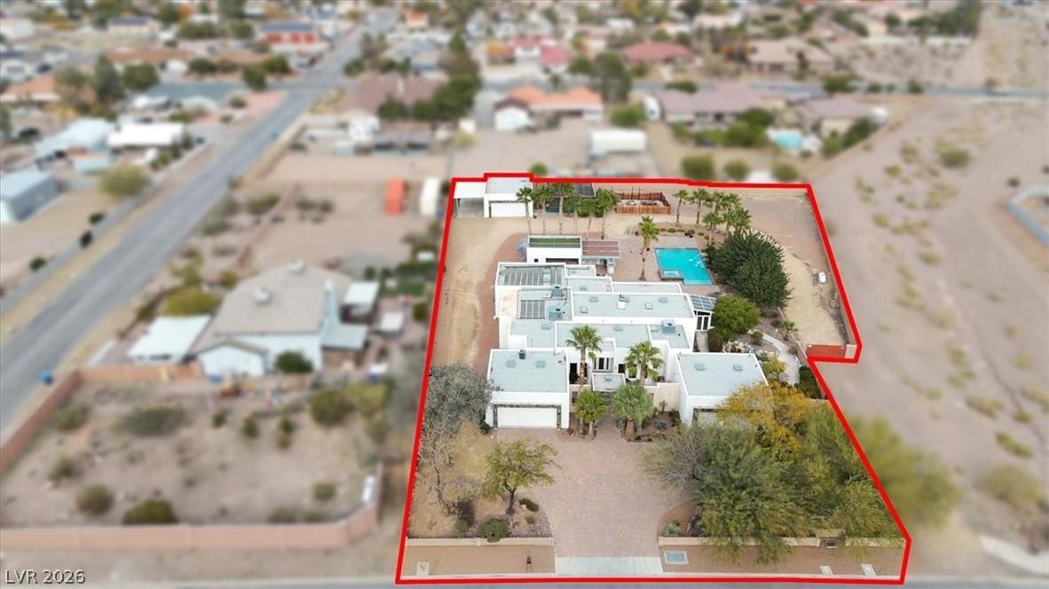 Image 2: 51,000 sqft Lot - Dual RV Gate