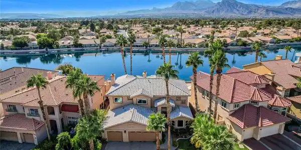 2485 Sun Reef Road