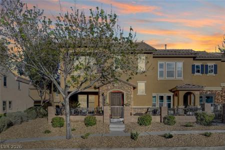 2106 Waterlily View Street