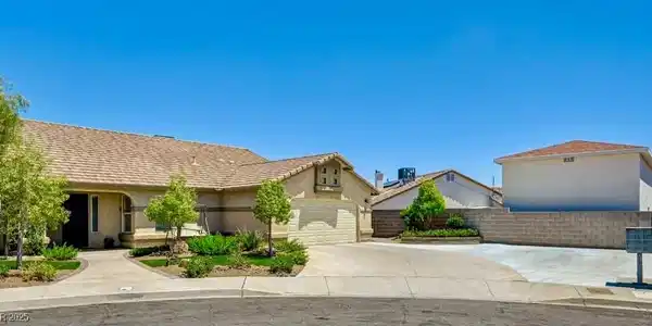 532 Calypso Drive