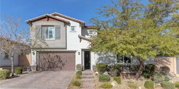 9960 Bighorn Bellows Avenue