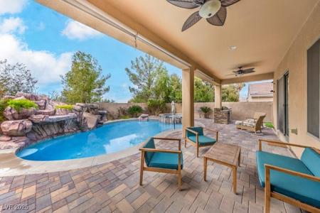 11 Stonemark Drive