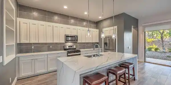 23 Gladewater Drive