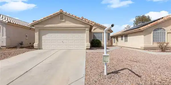 2883 Mount Hope Drive