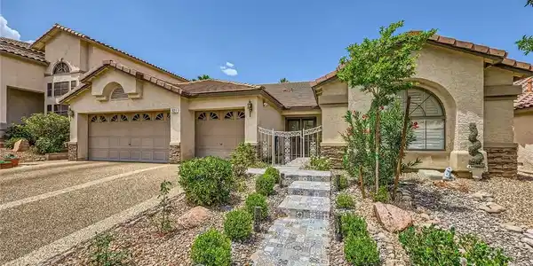 521 Dawn Cove Drive