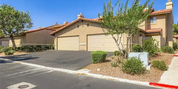 4015 Delos Drive