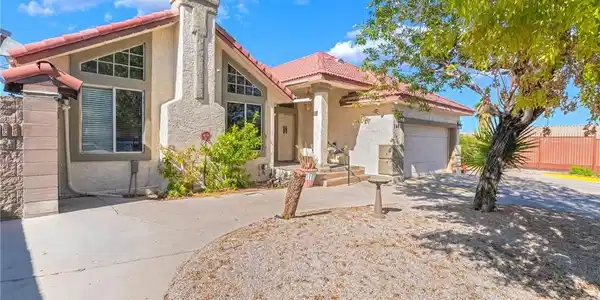 748 Stagecoach Avenue