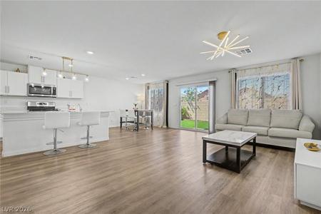 804 Rancho Sedona Avenue
