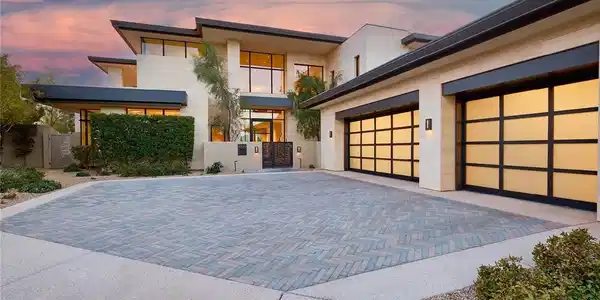4929 Summit Overlook Drive