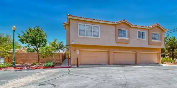 102 Harbor View Drive