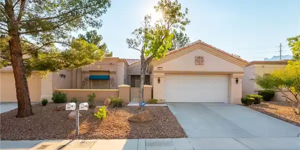 2011 Sun Cliffs Street