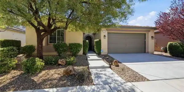 11213 Robin Park Avenue