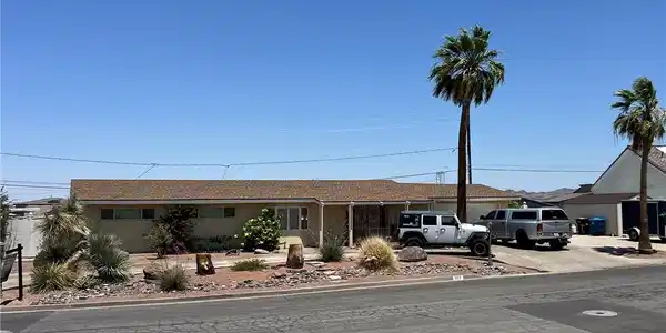 502 E Fairway Road
