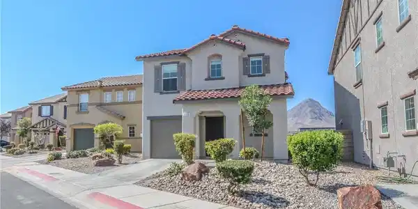 1135 Paradise Mountain Trail