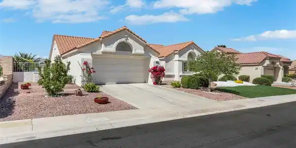 2921 Golf Links Drive