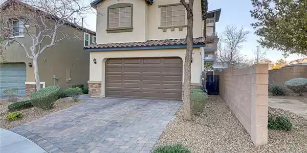 6679 Salt Pond Bay Street