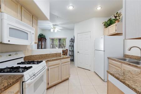 6480 Annie Oakley Drive