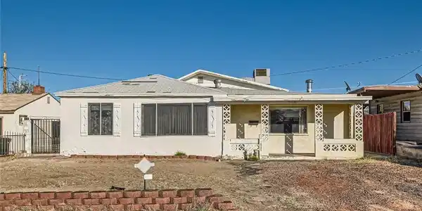422 Ilmenite Way