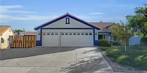 693 Scenic Tierra Lane