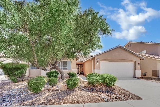 Image 3: landscaping and mature shade trees.