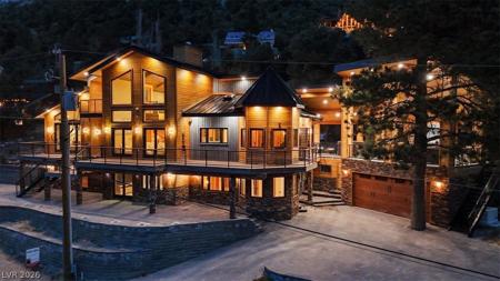 306 Crestview Drive