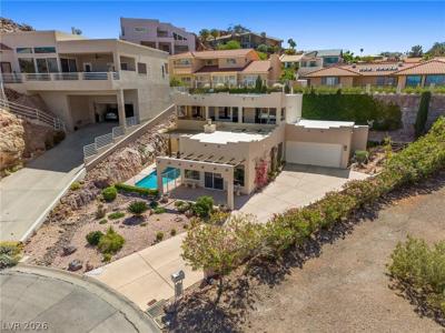 860 Judi Place