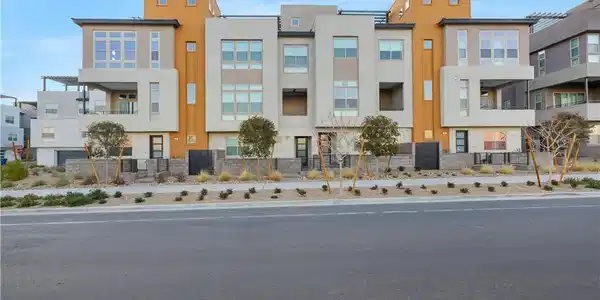 650 Sentinel Spire Street