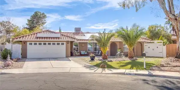 2242 Fawn Circle