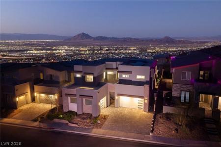 302 Watteau Court