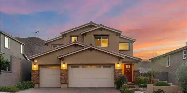 381 Oakey Crest Ridge Street