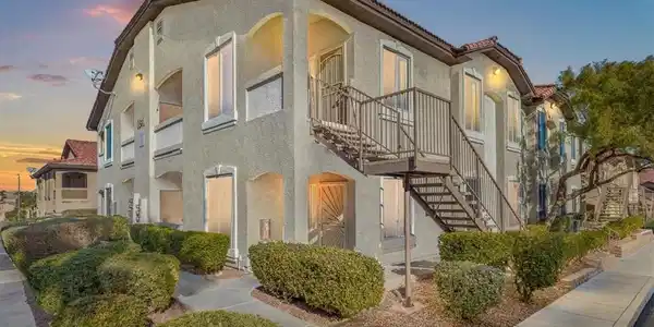 3540 Cactus Shadow Street