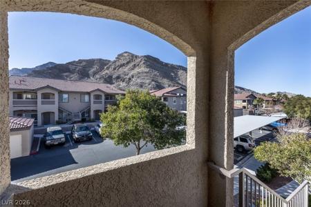 3320 Cactus Shadow Street