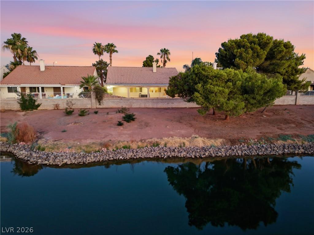Image 3: Discover picturesque waterfront living with these